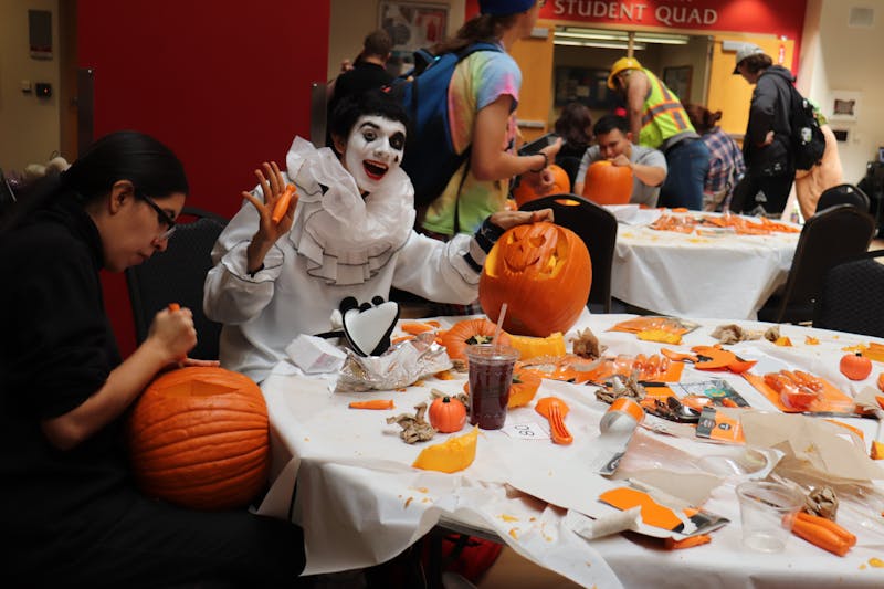 PHOTO STORY: UNM hosts pumpkin carving contest