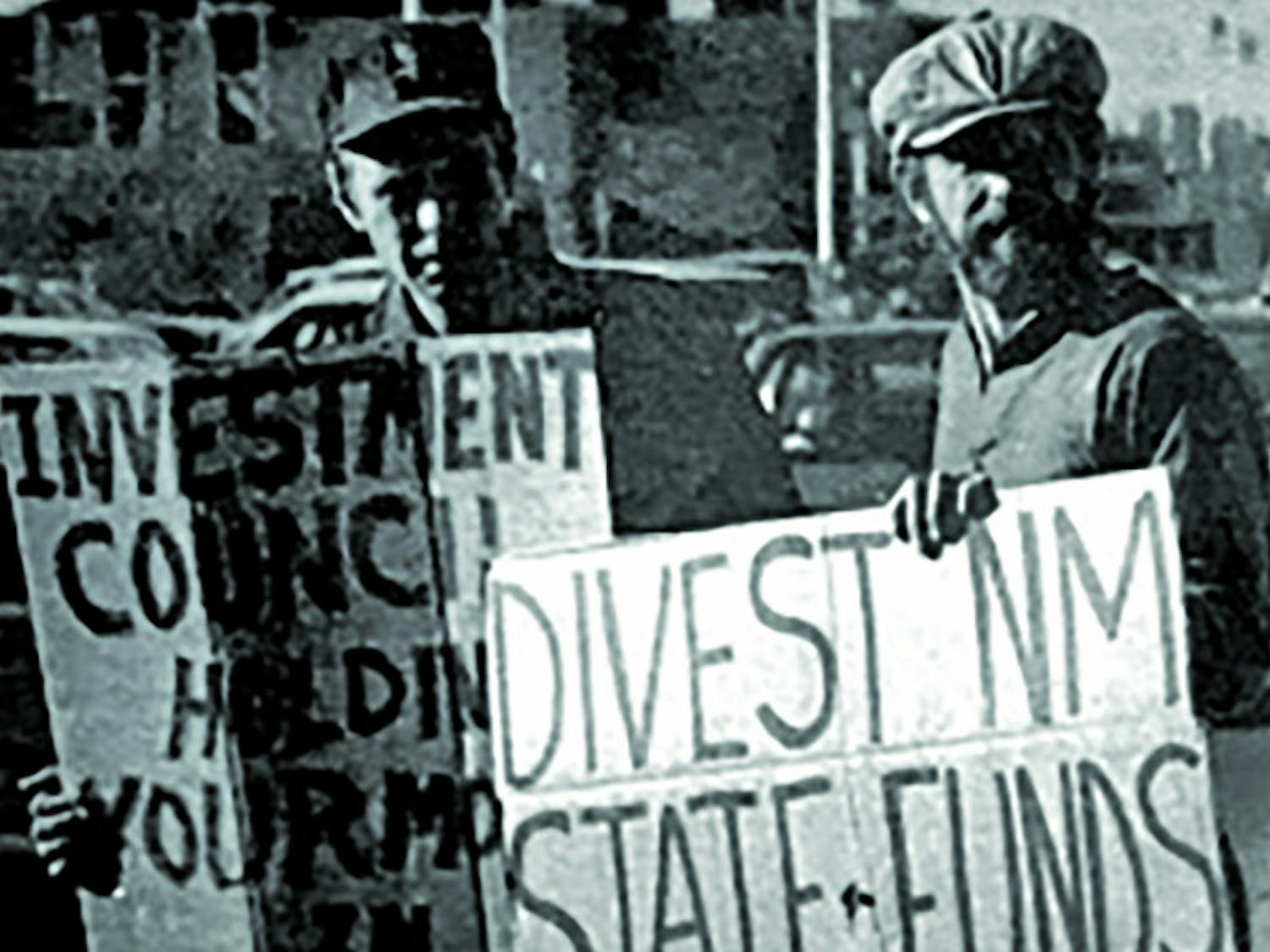 1985 Divest.jpg
