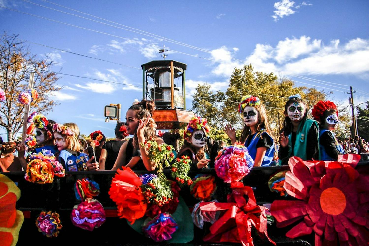 25th Annual Muertos y Marigolds Parade
