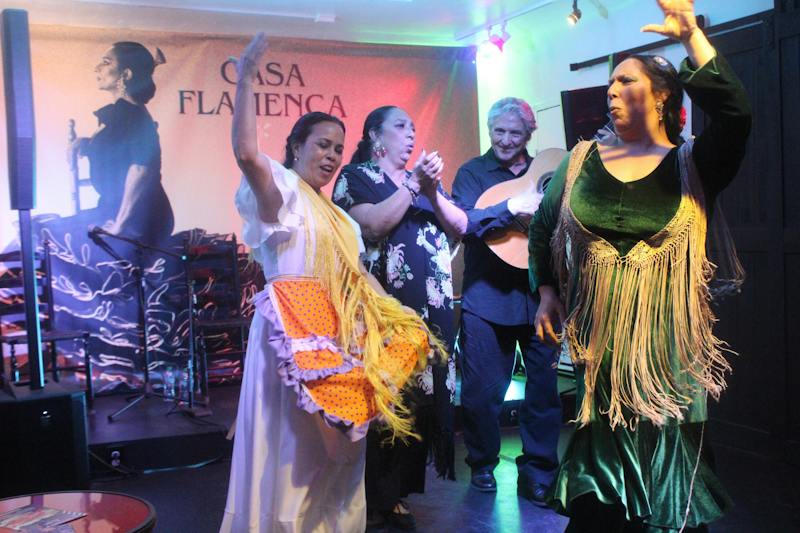 PHOTO STORY: Casa Flamenca hosts Balloon Fiesta Tablao