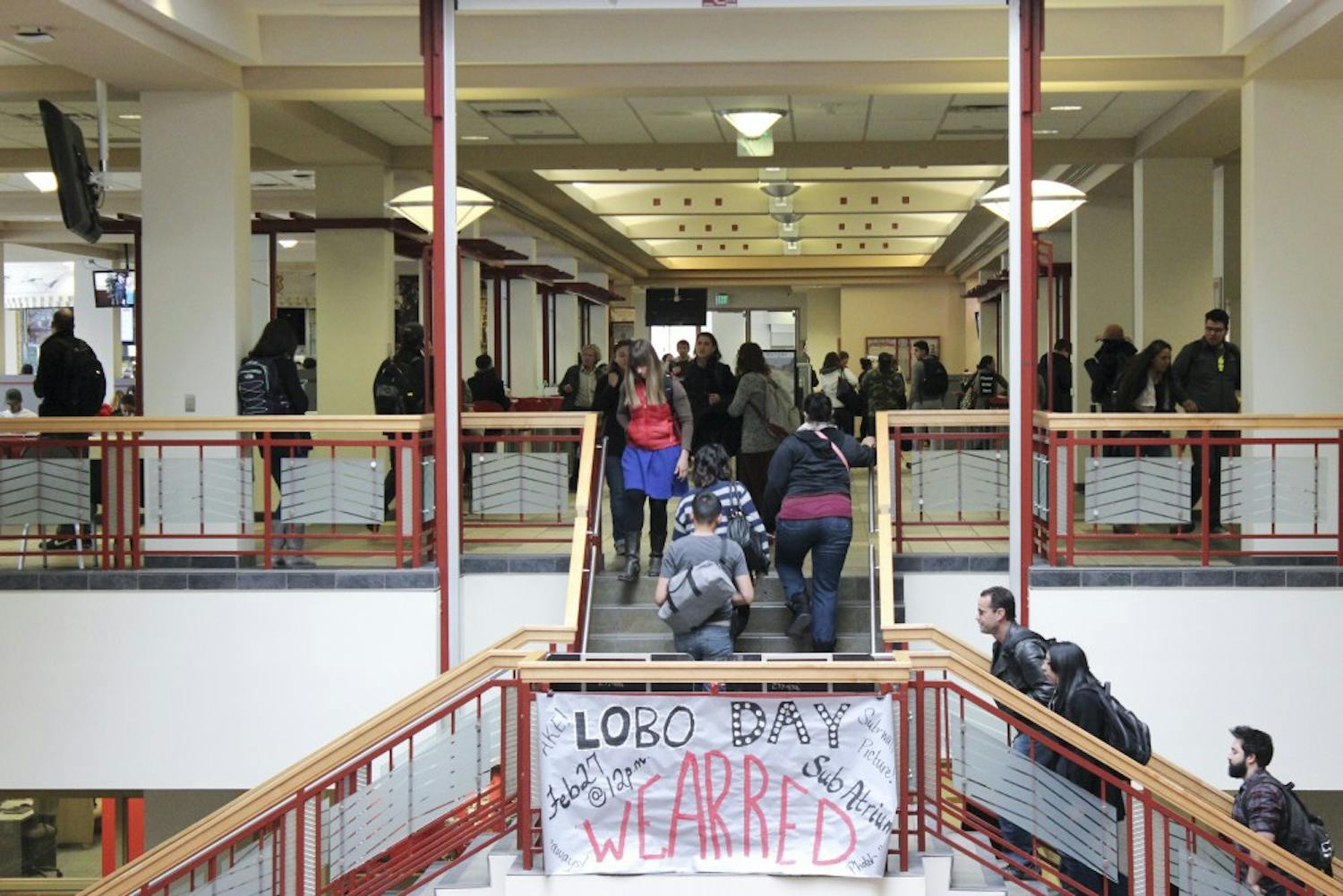 Students walk through the SUB on Thursday afternoon. The Student Union Buildings joint adversary board are in the beginning stages of what may result in a renovation to the SUB for the first time in 10 years. 
