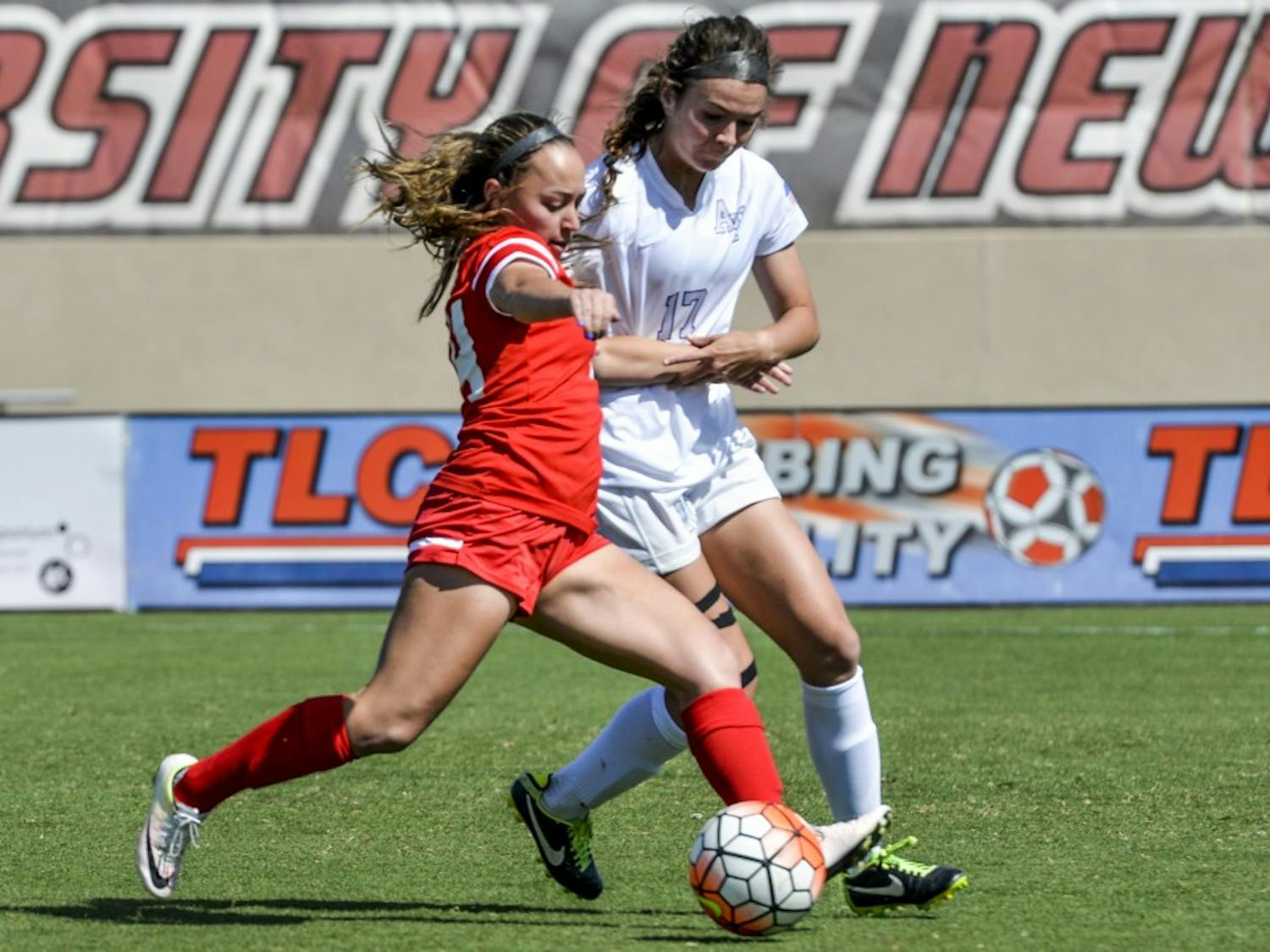 Junior midfielder Claire Lynch charges Air Force's net&nbsp;Sunday Sept. 25, 2016 at the UNM Soccer Complex. The Lobos faced off with San Jose State this past Friday and defeated them 3-1.&nbsp;