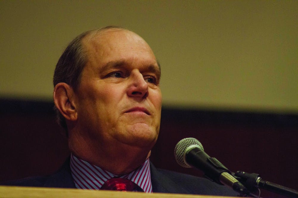 	UNM President Bob Frank gives the State of the University Address to students and faculty at Keller Hall on Friday morning.

[View the story “Tweets from @Lobo_Pres Robert Frank’s State of the University” on Storify]