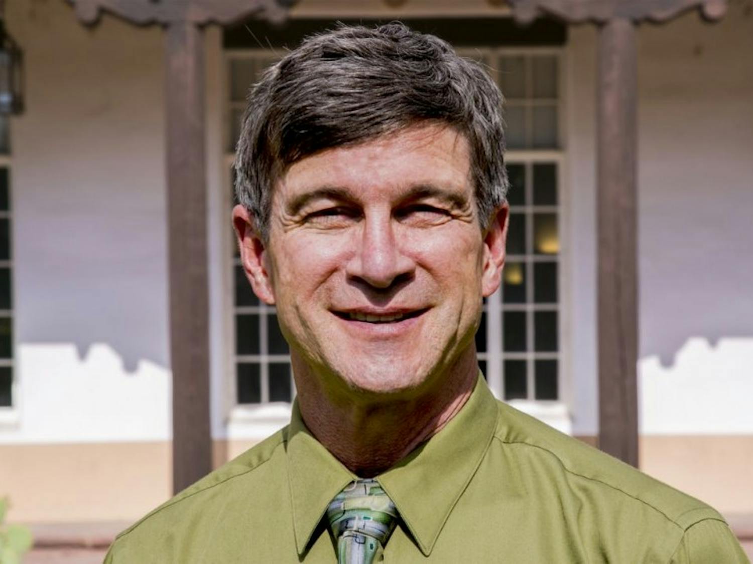 Photo courtesy of UNM Newsroom.