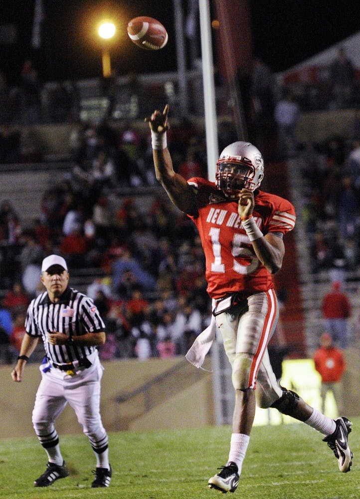 	Quarterback Donovan Porterie throws the ball on the run in this file photo. The Lobos will travel to Salt Lake City to face No. 17 Utah on Saturday