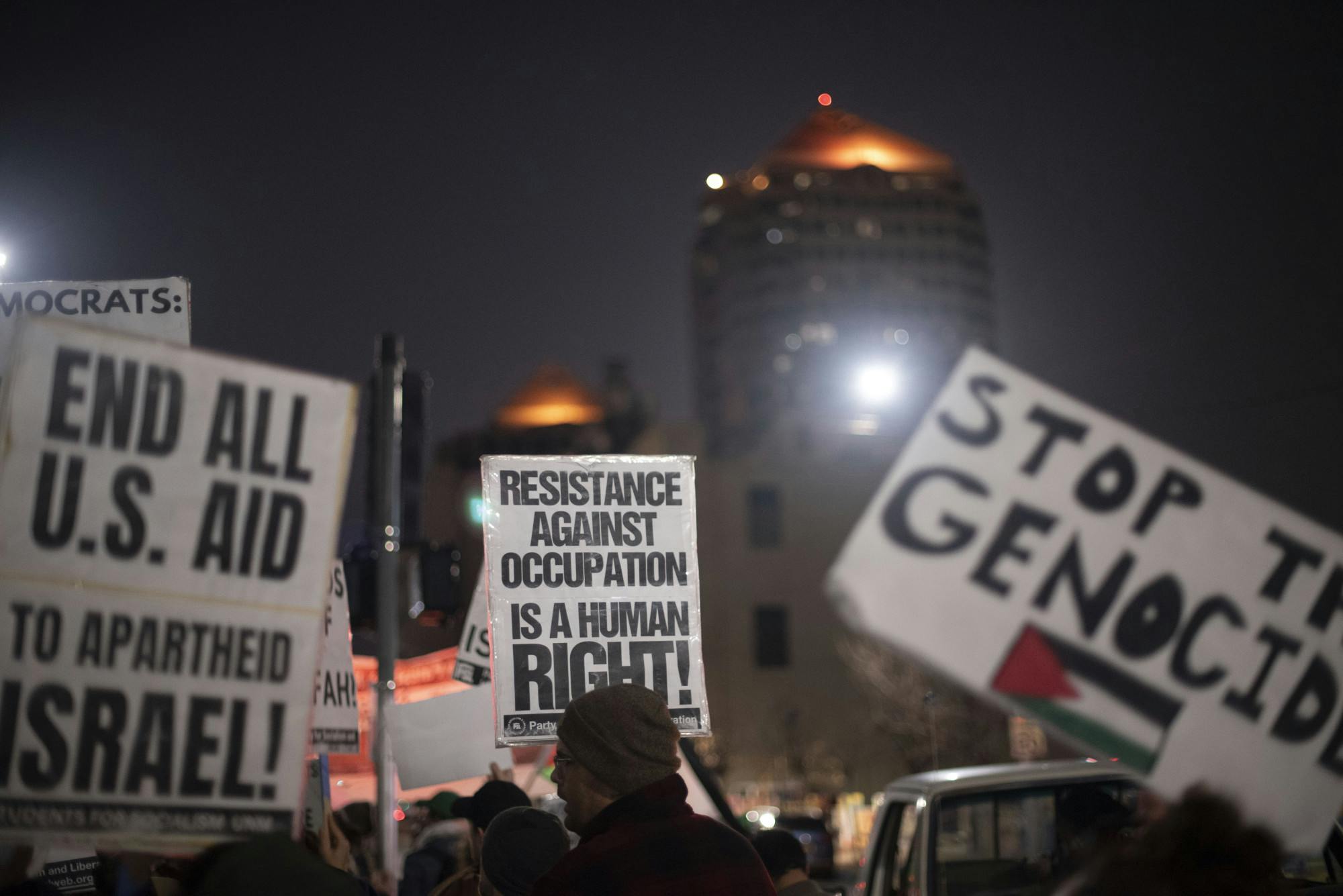 Working Women's Day promotes ceasefire