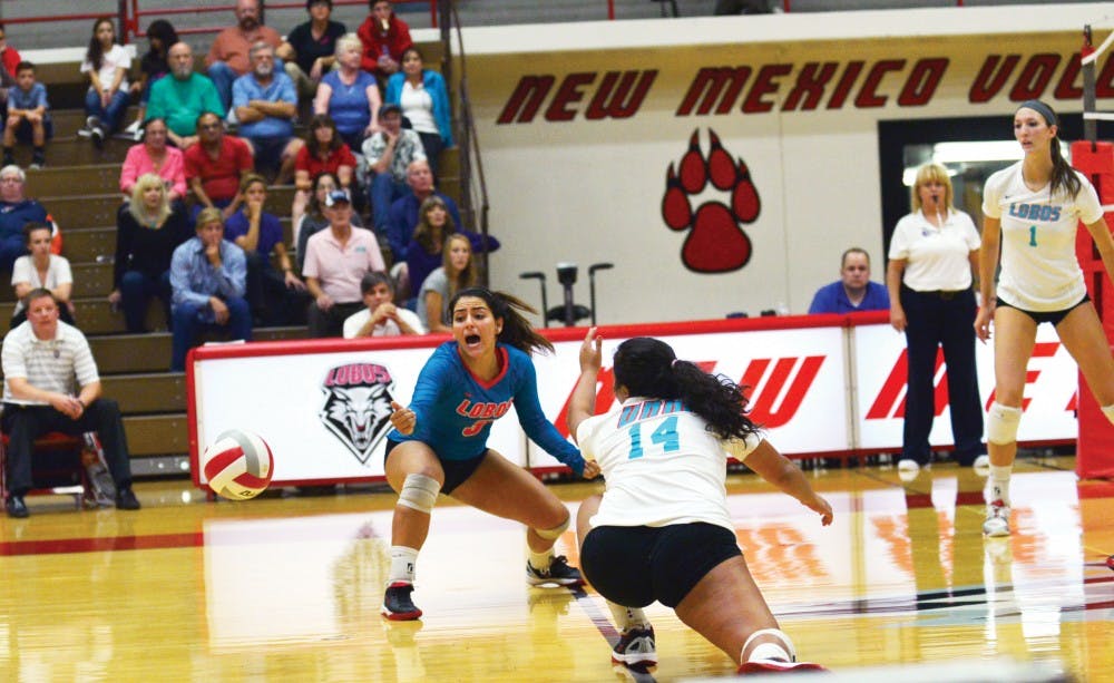 Mercedes Pacheco (left) reaches out as one of Santa Clara’s shots hits its mark last Friday. The Lobos will kick off the Lobo Invitational against the Cal State North Ridge Matadors Sept. 18 at WisePies Arena.
