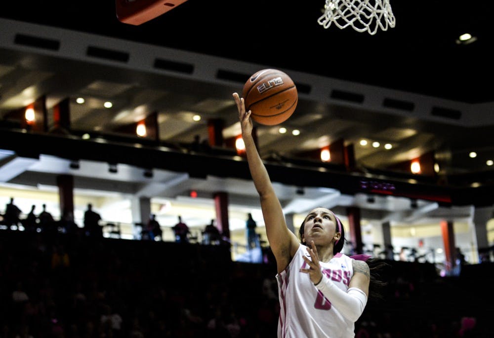 Sophomore guard Cherise Beynon attempts a lay up during a break away at WisePies Arena. The Lobos will compete against Weber State Wednesday night during the 2016 Womens Basketball Invitational.&nbsp;