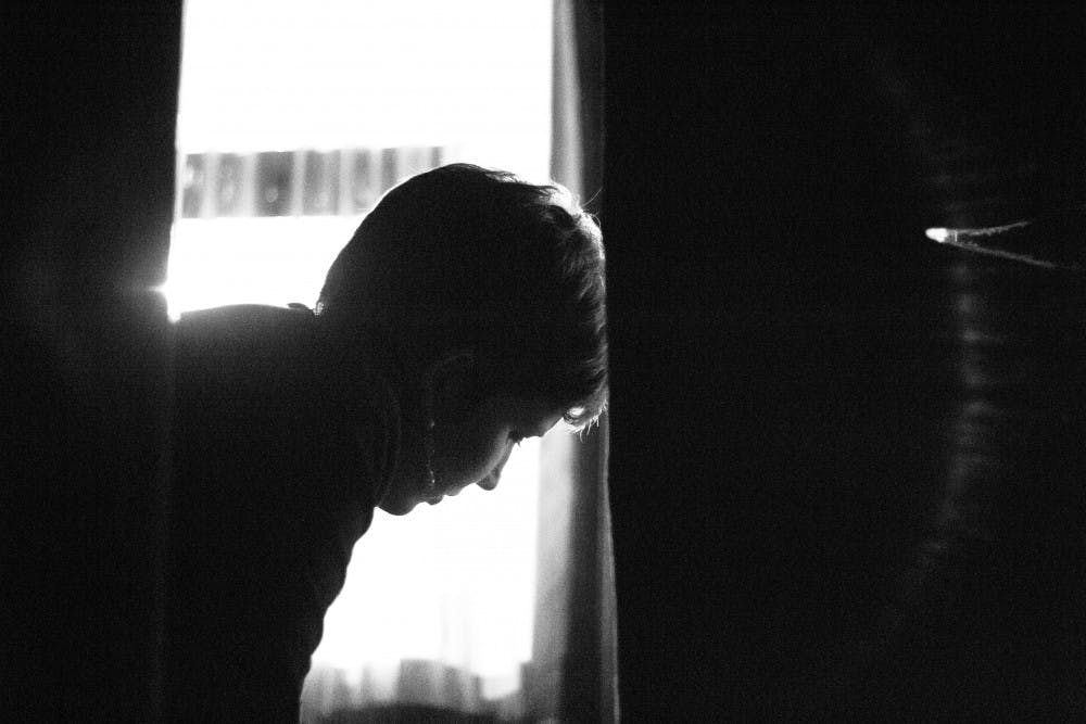 Behind The Laughter by Sergio Jiménez/@SXfoto