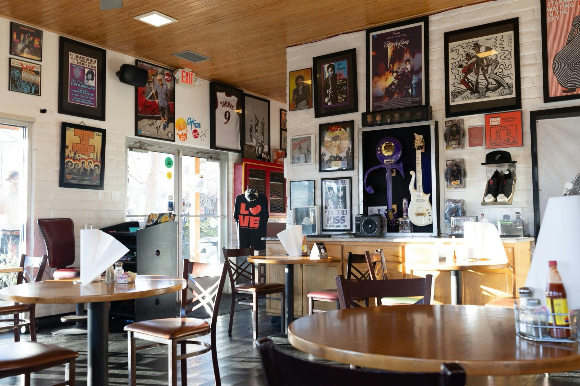 Frank’s Famous Chicken and Waffle’s