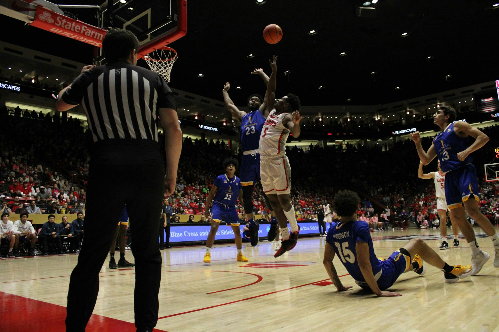 Men's Basketball: Lobos Defeat San José State 77-57 - The Daily Lobo