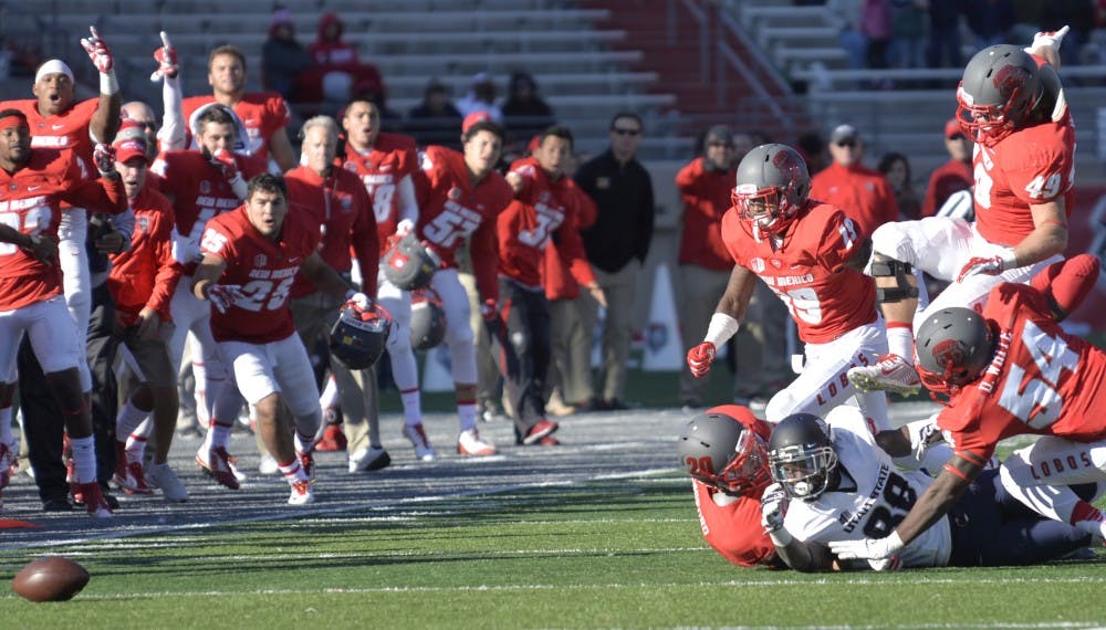 Utah State’s Braelon Roberts (88) watches as the Lobo defense chases a fumble at University Stadium on Saturday afternoon. The Lobos beat the Aggies 14-13.