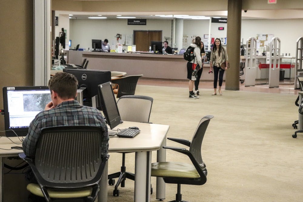 Students study in the Math Learning Lab on the evening of Wednesday, March 28 2018.