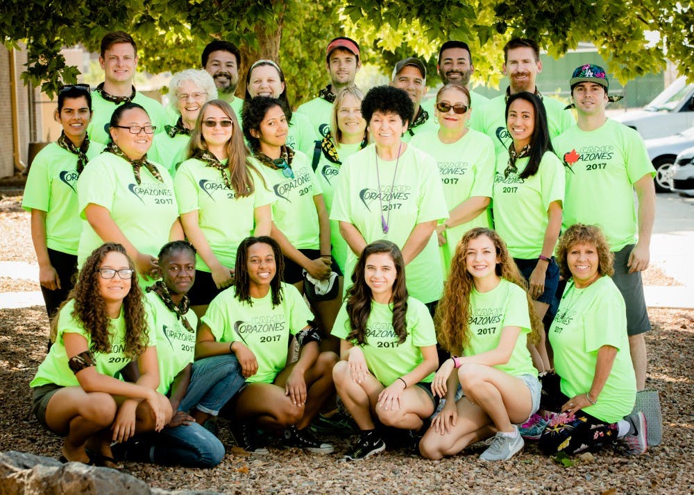 Camp Corazones 2017 volunteers (via Henrik Sandin Photography)