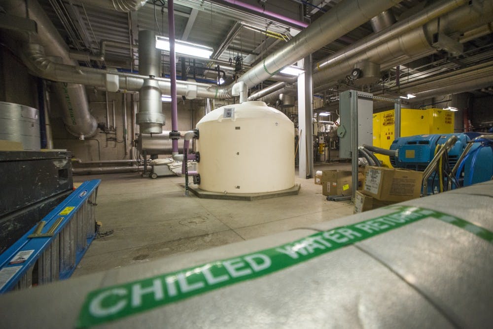 A water tank is positioned at the Lomas Chilled Water Plant, which will be used to recirculate what would be wasted water to the UNM North Golf Course.