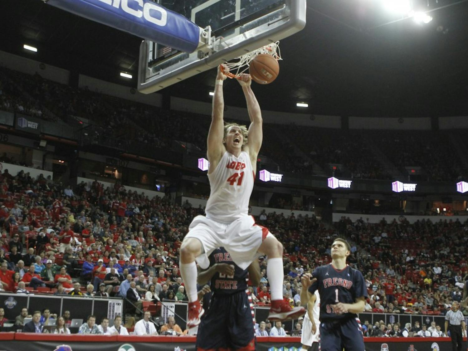UNM vs Fresno State in the Mountain West Men's Basketball Championship Quarterfinals