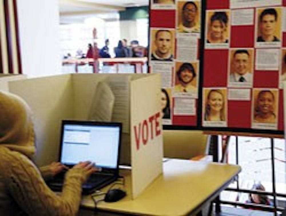 Anastazia De Angelis votes during the ASUNM elections on a computer in the SUB on Wednesday.