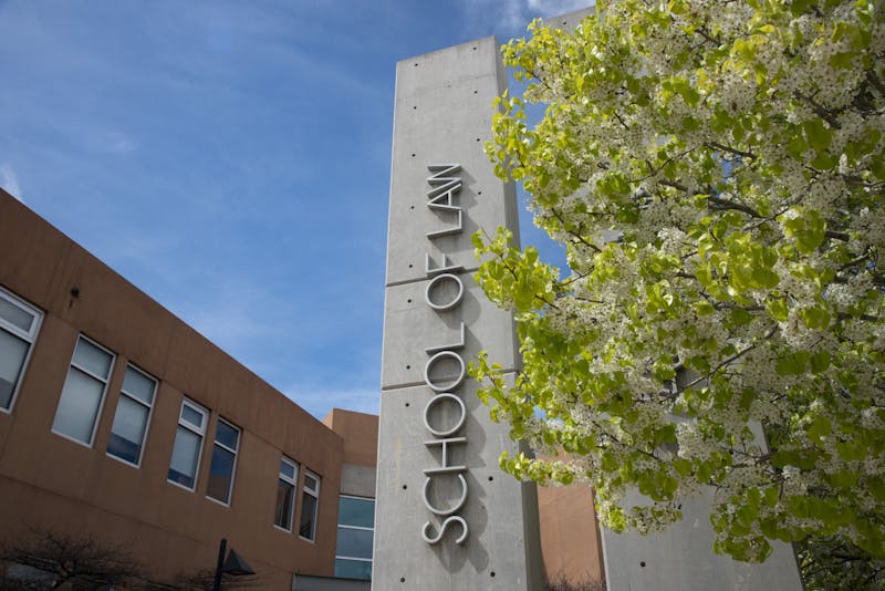 UNM Law school under scrutiny over administration’s actions