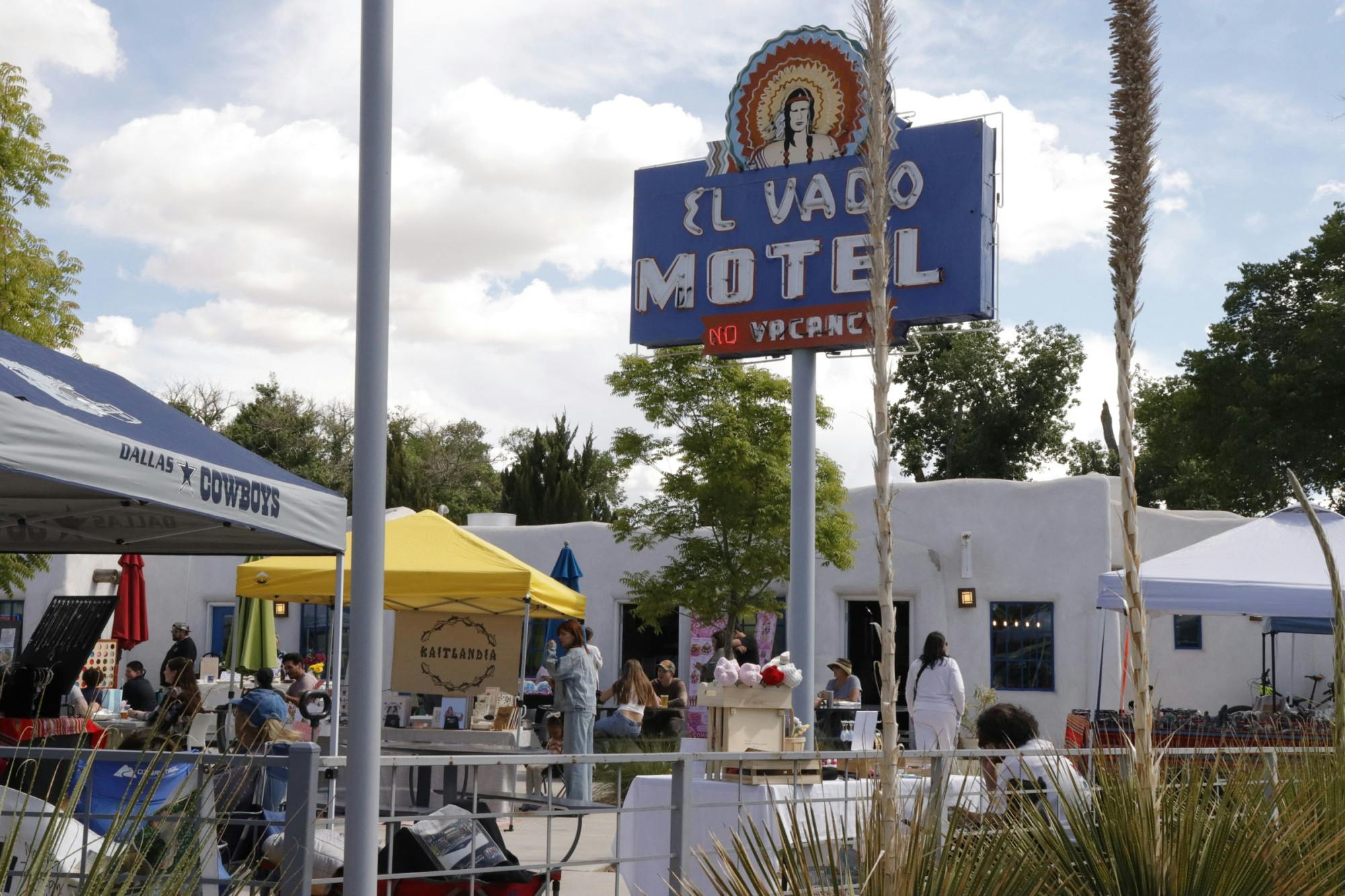 PHOTO STORY: A Mother’s Day celebration at El Vado Motel