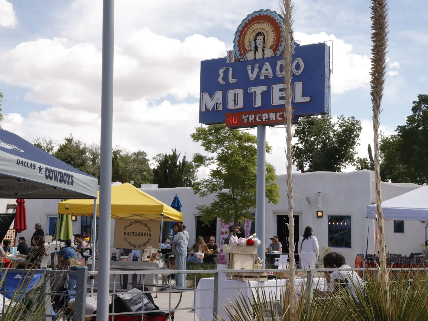PHOTO STORY: A Mother’s Day celebration at El Vado Motel