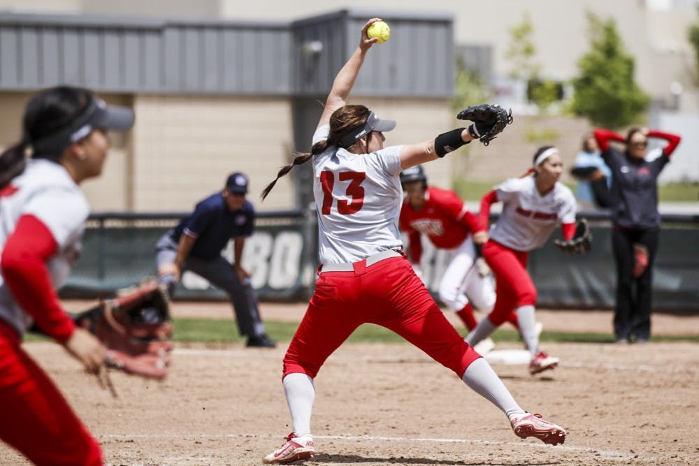 Senior pitcher Lauren Soles pitches against a UNLV bater Saturday April 23, 2016 at the Lobo Softball Field. The Lobos won their Friday and Saturday games against Boise State but lost this Sunday ending the series 2-1.&nbsp;