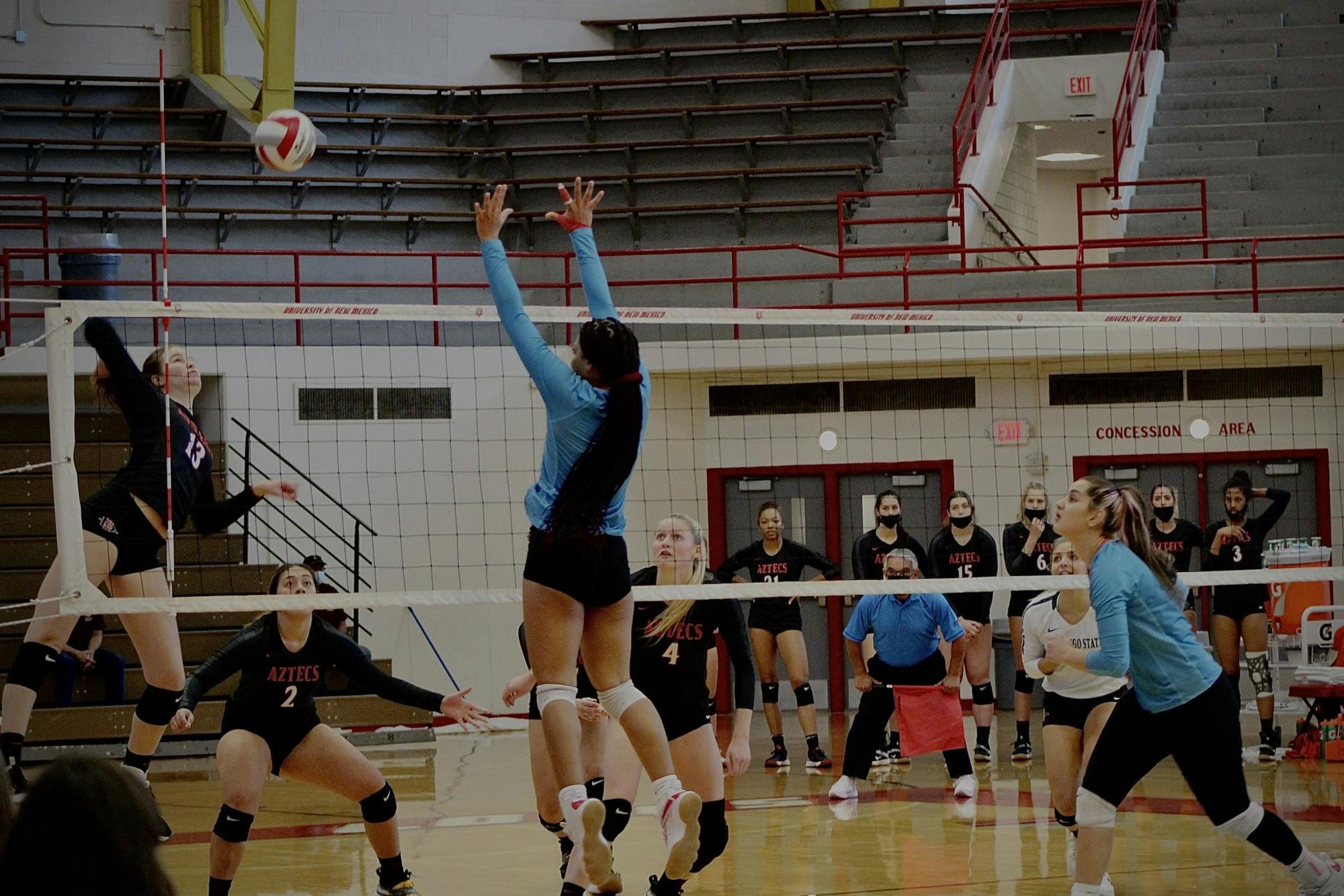 women's vball v San Diego State.JPG