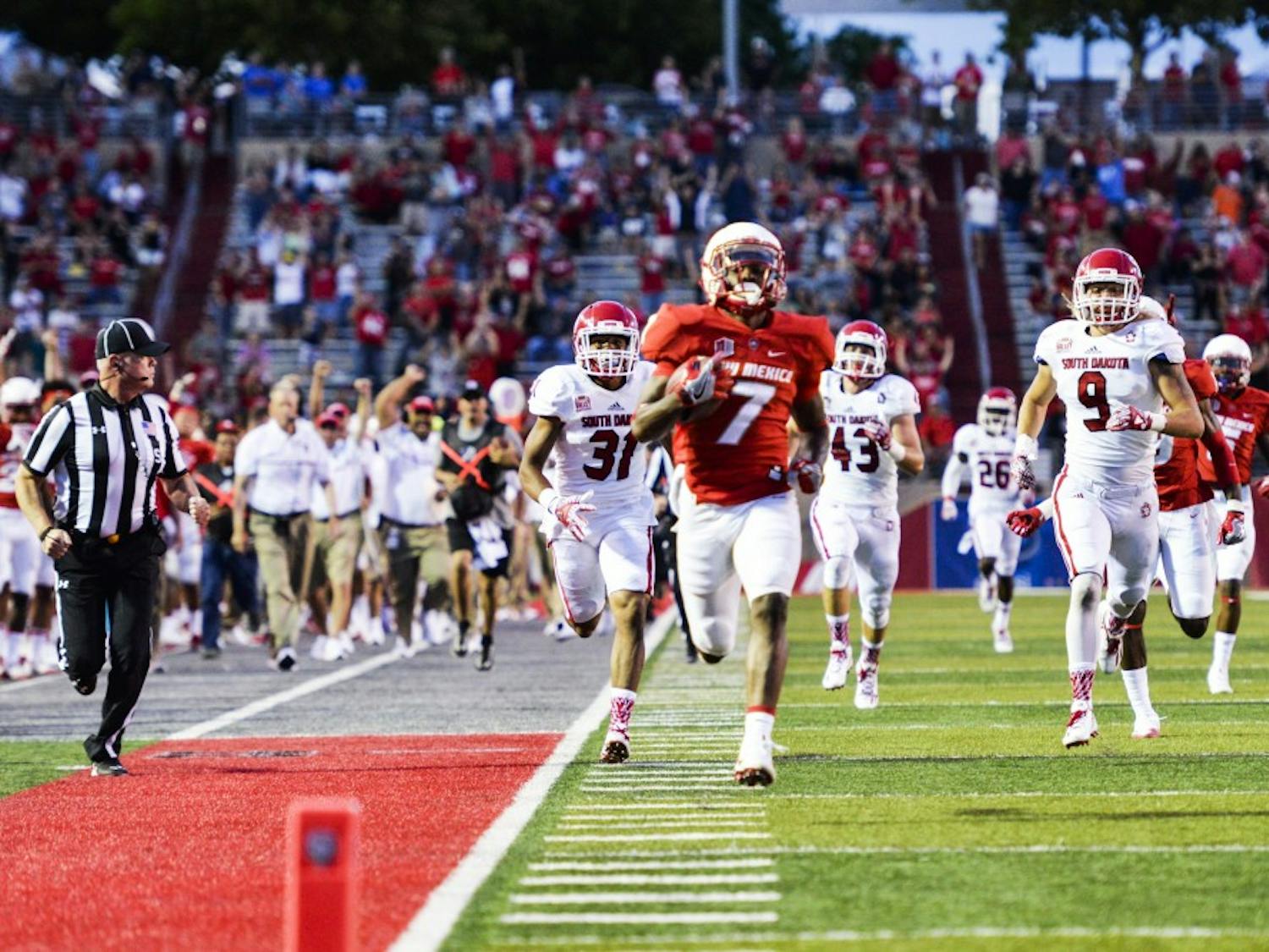Senior running back Teriyon Gipson outruns South Dakota's defense on Thursday, Sept. 1, 2016 at University Stadium. 