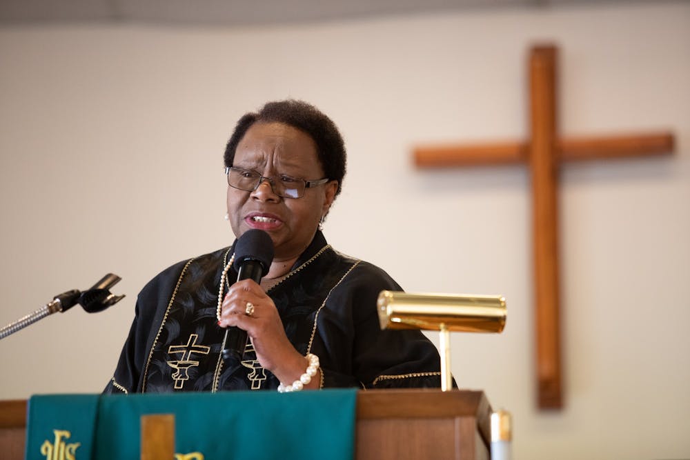 new-female-pastor-at-grant-chapel-ame-adapts-to-pandemic-new-mexico