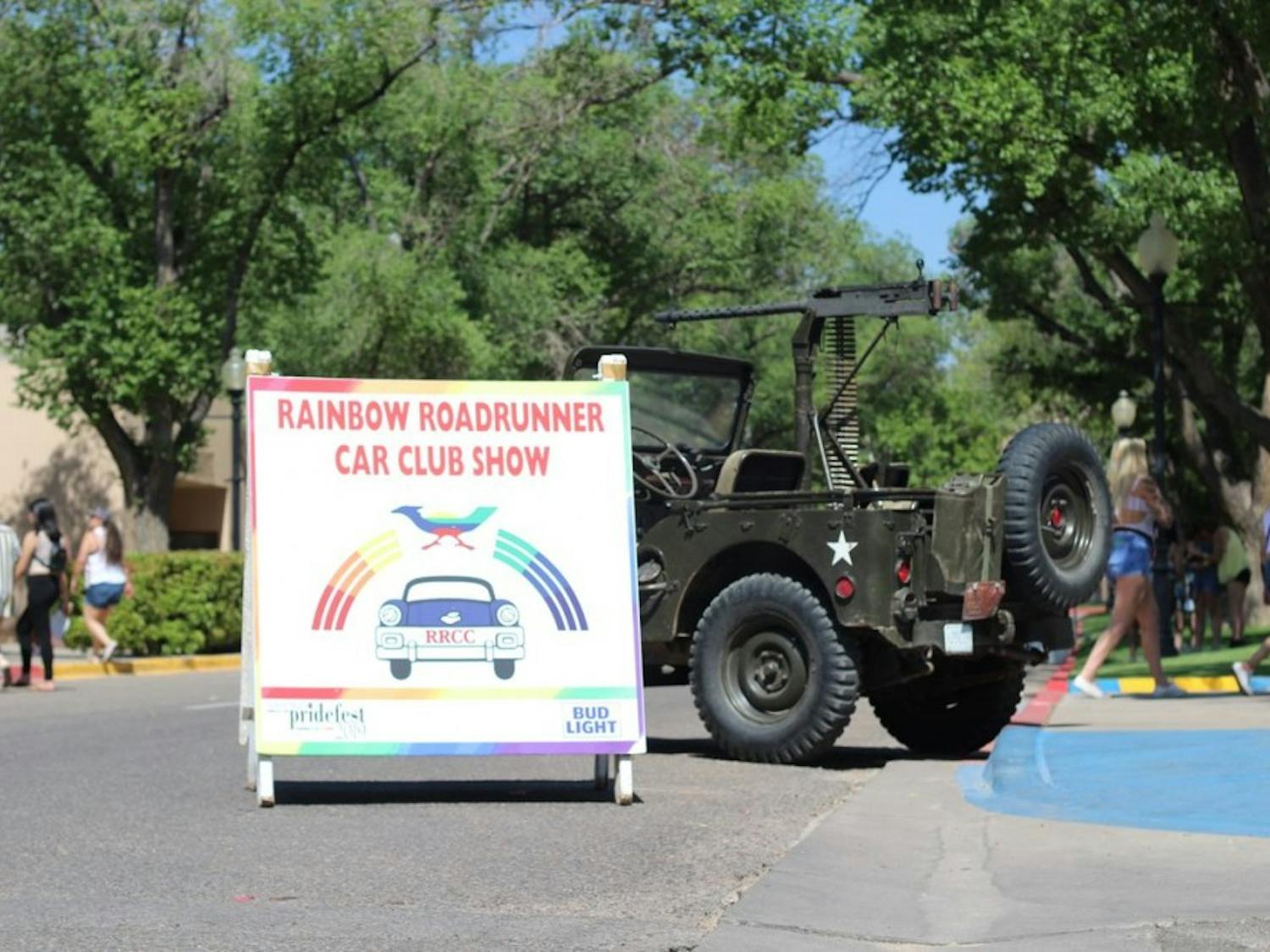 Rainbow Roadrunner Car Club Show