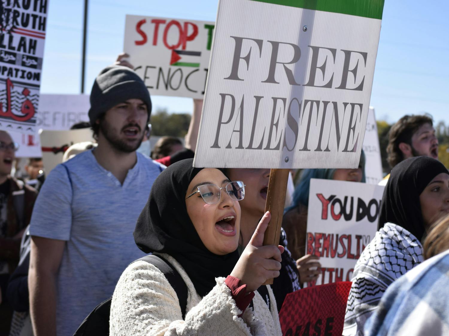 UNM Students Marching for Palestine