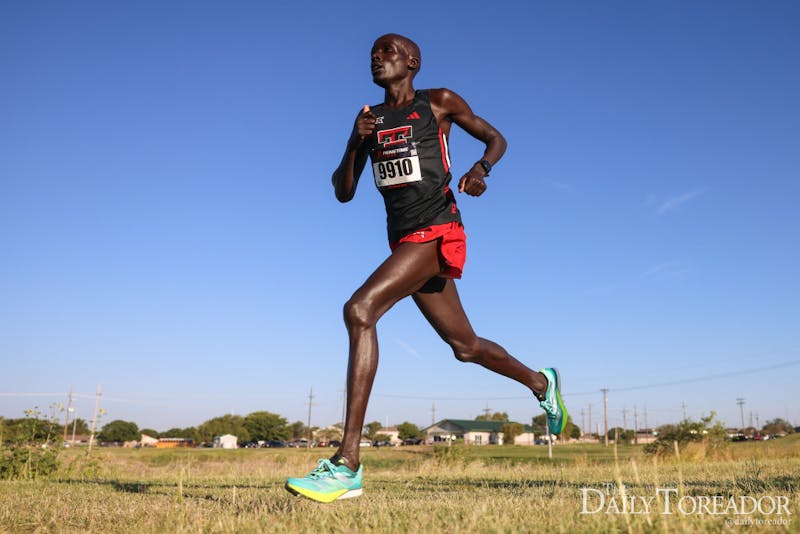 Tech cross country finishes last in season opener