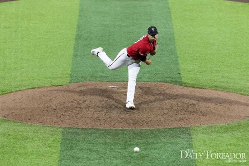 Tech hosts Houston for three-game series - The Daily Toreador