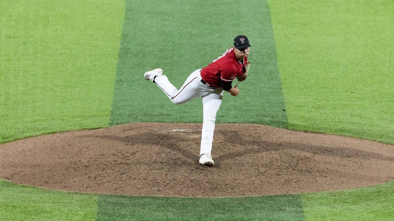 Tech hosts Houston for three-game series - The Daily Toreador