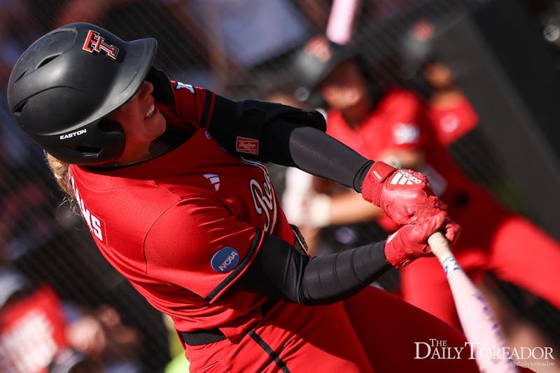 Williams delivers against former team in Super Regional win