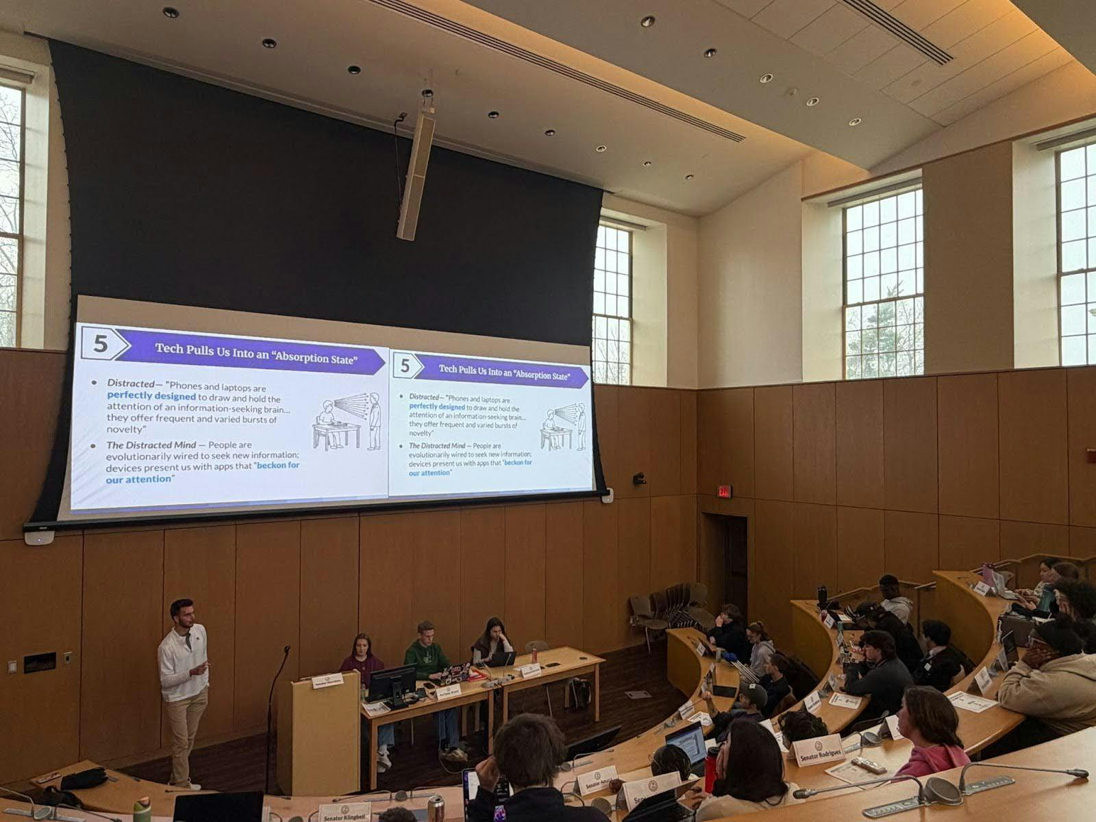 ASG discuss supporting the return of the Victory Bell rivalry, improving syllabus transparency and redesigning diplomas
