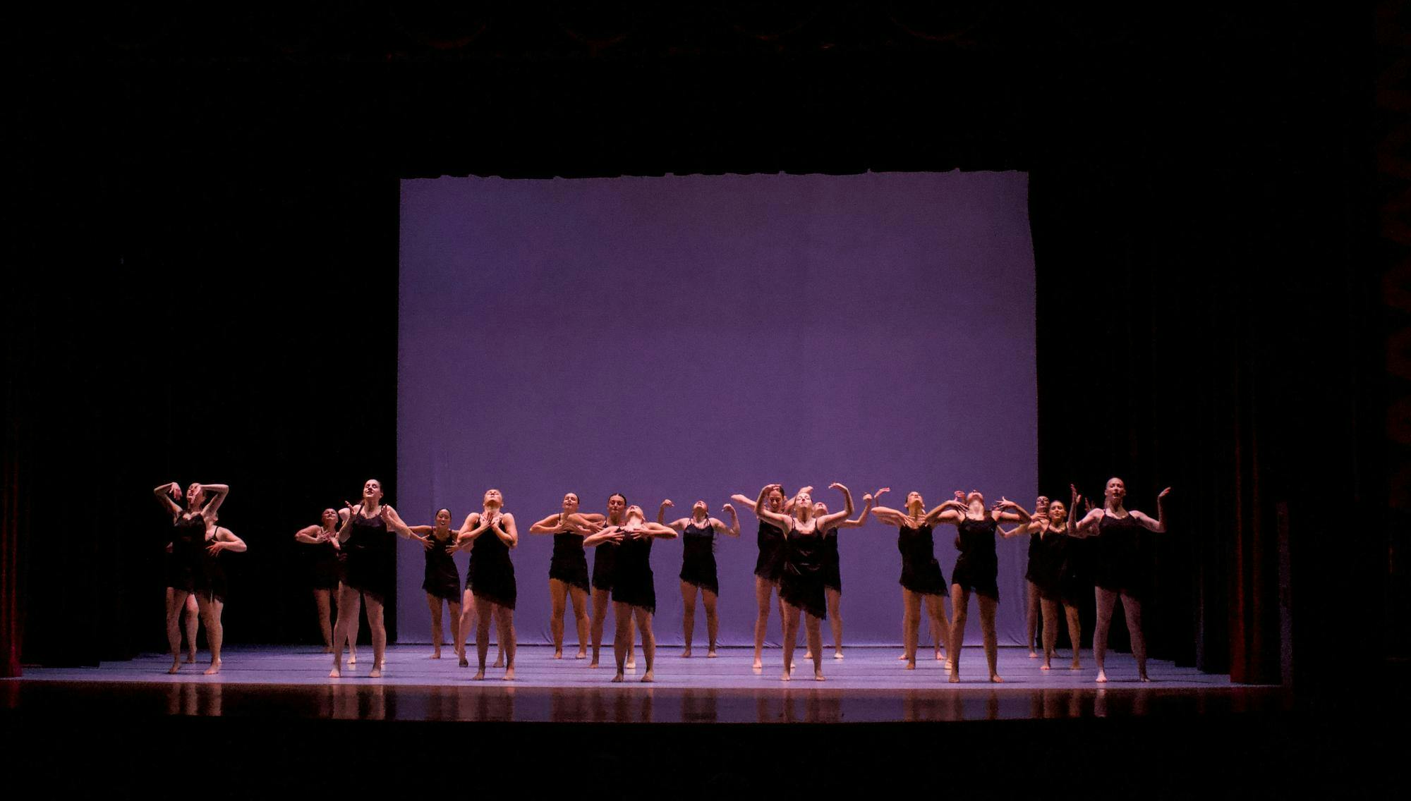 Vision Dance company preforming in Alumni Hall during their annual showcase titled, V2K.