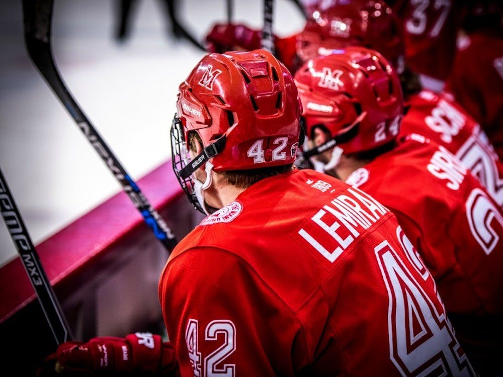 D6716 Hockey vs Denver