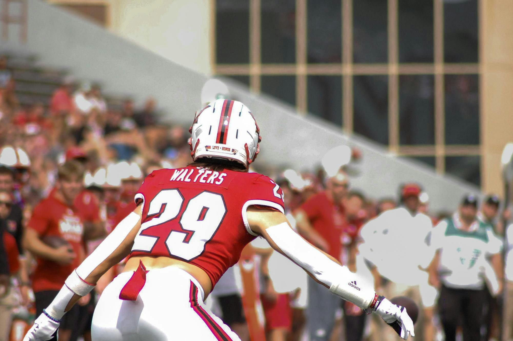 Silas Walters looks at the UNLV offense at Yager Stadium on Sept. 20