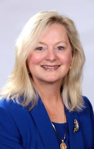 Karen Lefton, a former staffer at The Miami Student, defeated the federal government and dozens of pharmaceutical companies in a major 2019 lawsuit for The Washington Post.