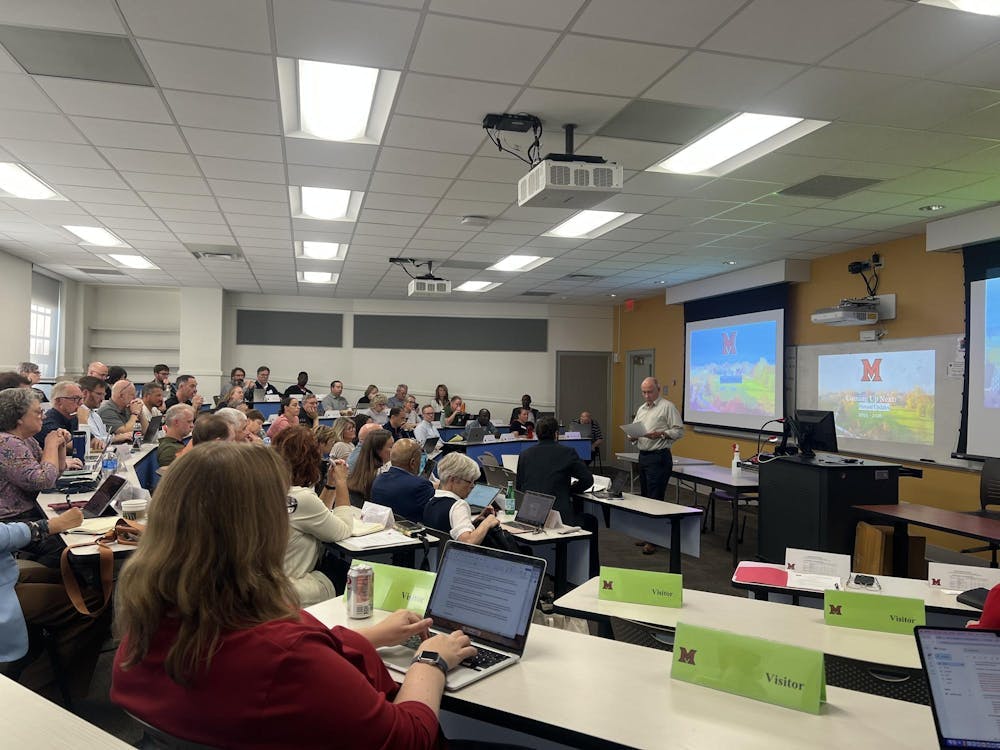 The University Senate discussed a wide variety of topics.