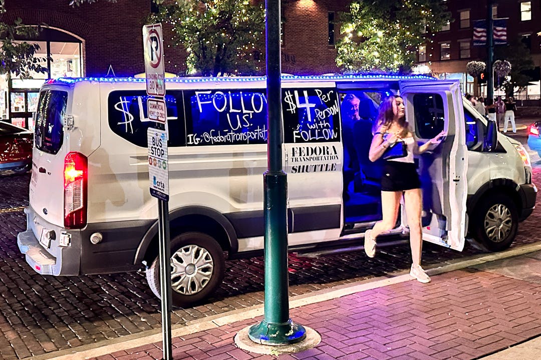 On Friday, Sept. 13﻿, Miami students use Fedora Transportation to get uptown.