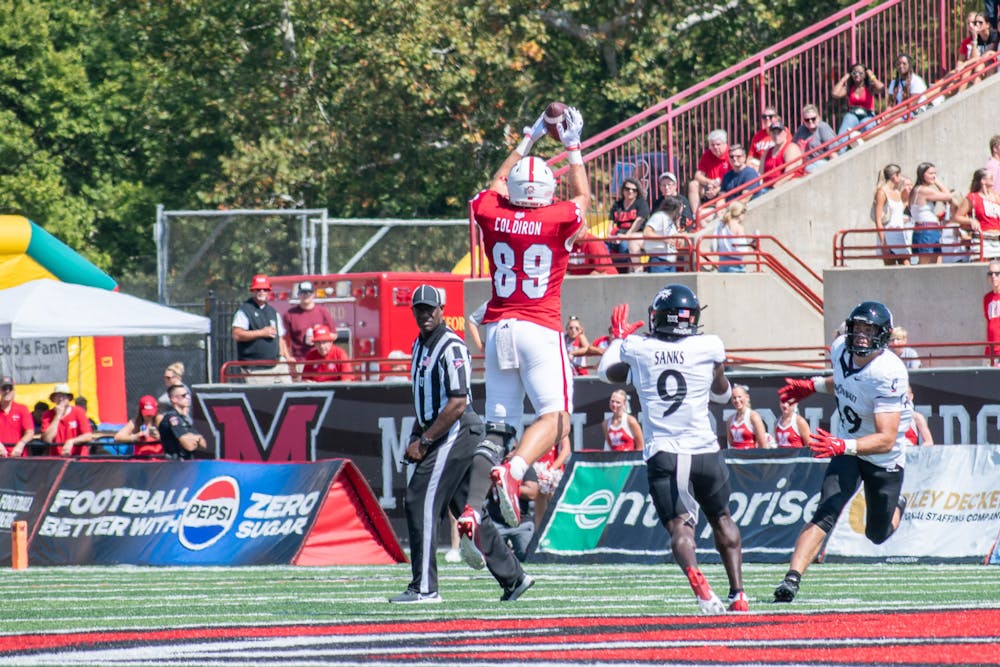 Redshirt senior tight end Jack Coldiron catching a pass on Sept. 14 against the Cincinnati Bearcats