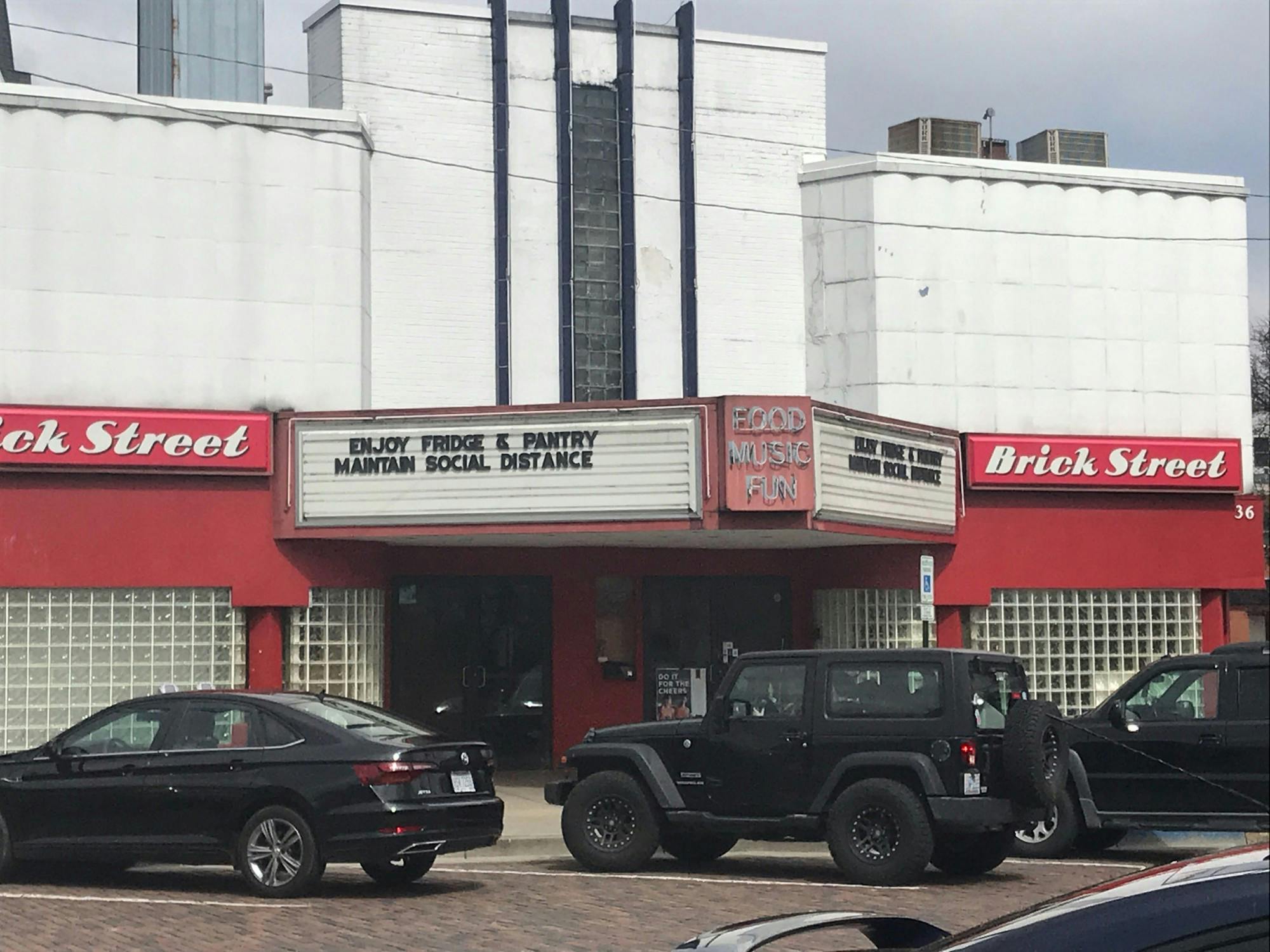 Brick Street Bar and Grill has implemented new COVID policies for both employees and customers. 