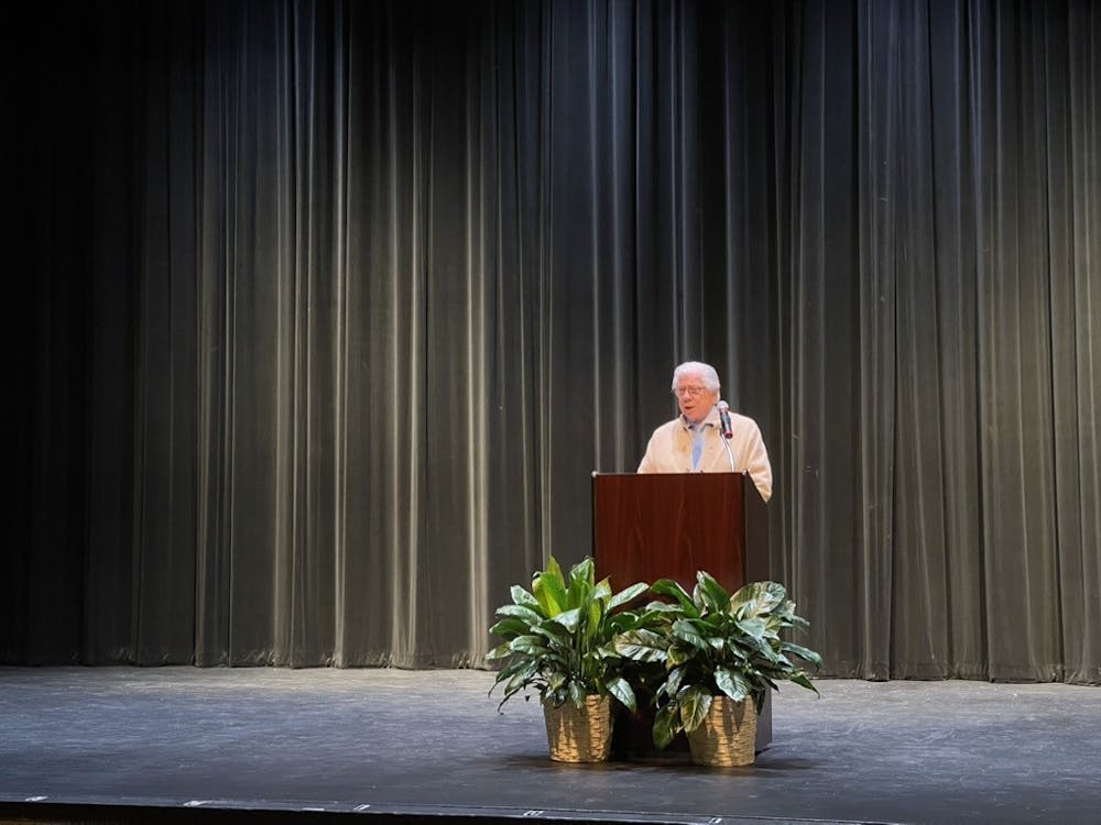 Carl Bernstein gave a lecture at Miami's Hamilton campus comparing current and historical issues. 