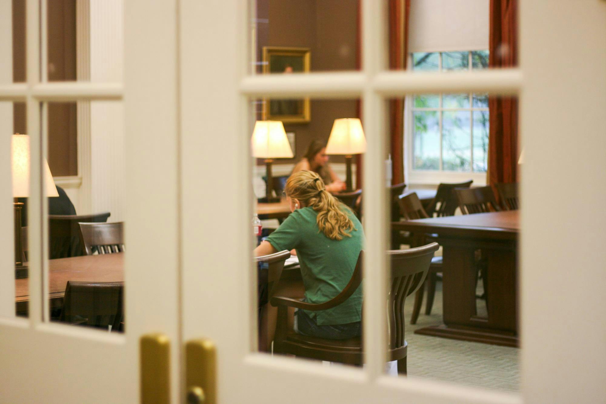 A student does work in the Farmer School of Business