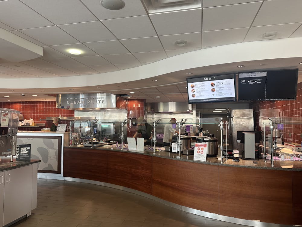 Clean Plate, located on the first floor of Armstrong Student Center, aims to serve allergen free and healthy options for Miami students.