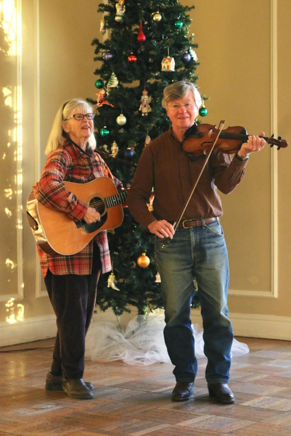 Judy and Warren Waldron often perform their 'Mountain Music' at the Oxford Community Arts Center.