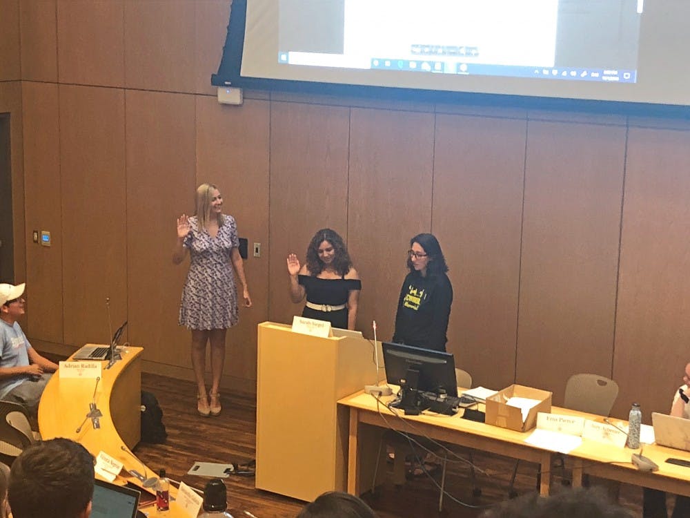 ASG held two elections at its meeting on Oct. 1. 