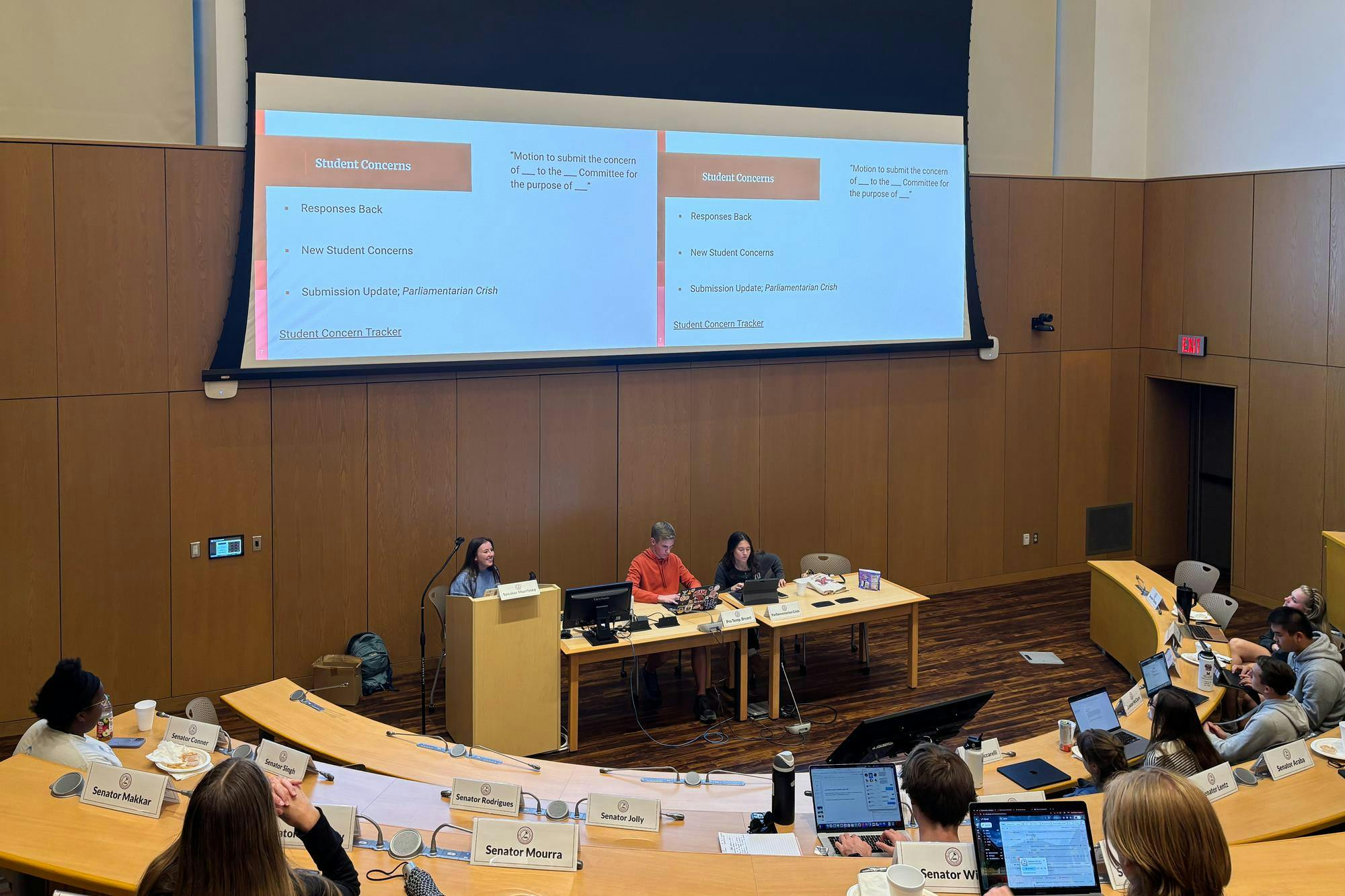 Associated Student Government discussed the cost of workout classes at the Rec.