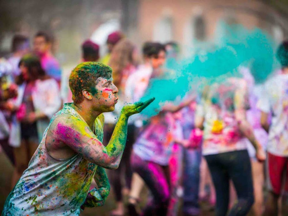 J3116 HOLI 2016